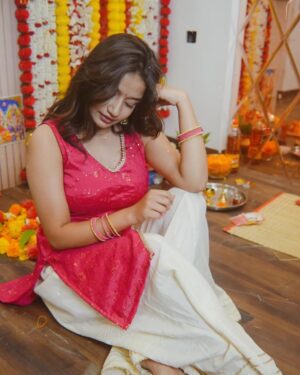 Palak Silawat Instagram - Diwali? Pippo patakha? Item? Bomb? What- 🥳😋💘
