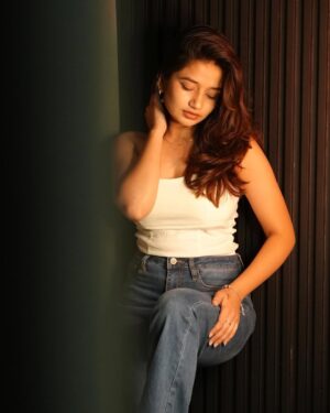 Palak Silawat Instagram - Let me happen to you😋