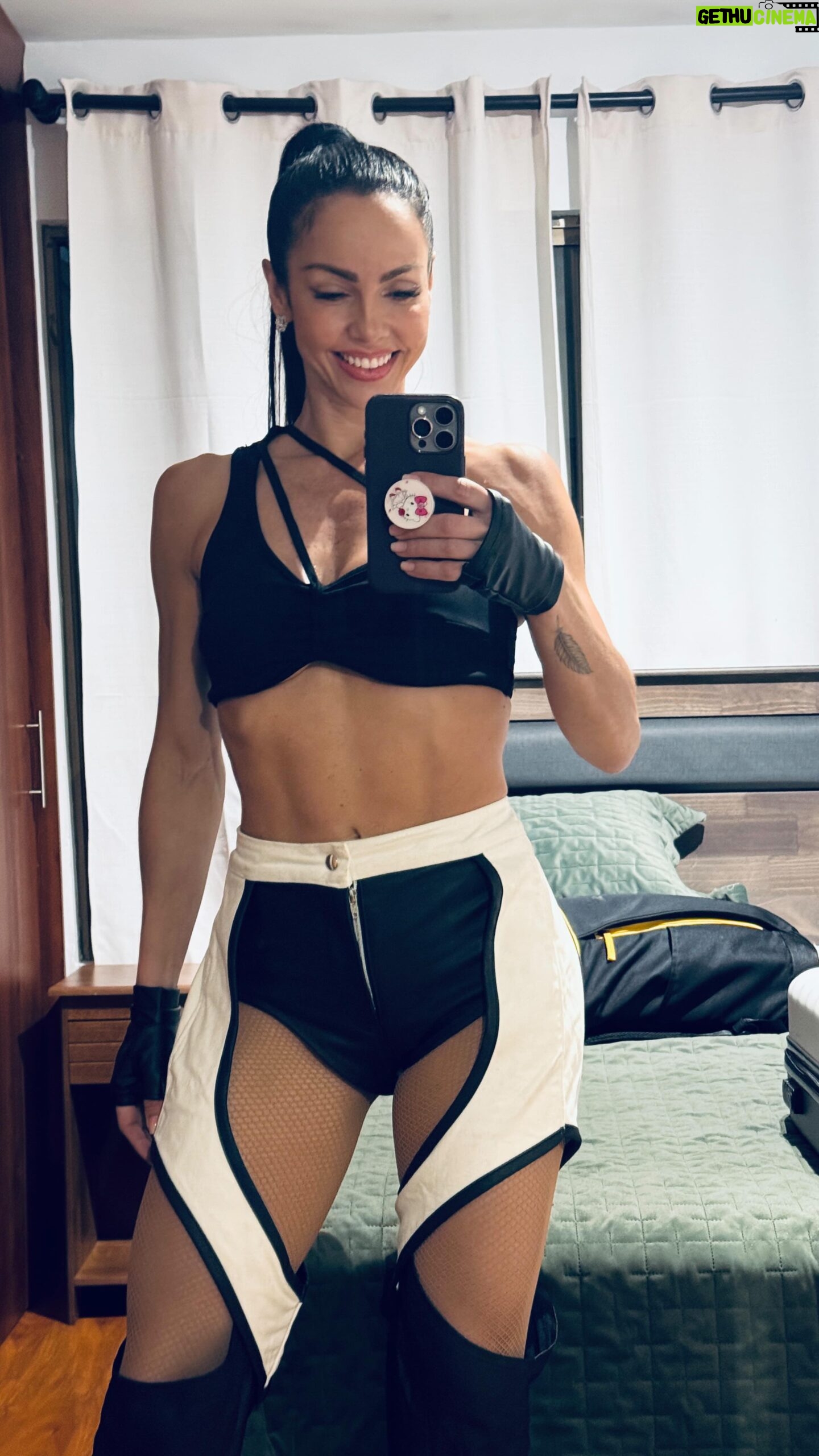 Paloma Fiuza - 35.5K Likes - Jajajajajaja…🤭😂😂☺️🙃

#humor #perfumearabe #palomafiuzaoficial