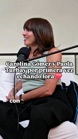 Paola Turbay Instagram - Este domingo a las 11am estarĆ” disponible esta conversación entre dos de las mujeres mĆ”s importantes de la cultura popular de nuestro paĆs. āØš En nuestro podcast ĀæY si Hablamos?
@carogomezfilm y @paolaturbay se sentaron por primera vez a hablar de su paso por el Reinado Nacional de la Belleza. š
Han pasado mÔs de 30 años desde que esto pasó, pero para muchos la imagen de ellas con una corona sigue intacta en su mente.
Actrices, mamĆ”s y empresarias, estas mujeres se convirtieron en un hito de la historia del paĆs.
Risas, anƩcdotas y una gran amistad que muchos ni siquiera saben que existe.
Recuerden šØšØDomingo 13 de abril - 11am en YouTube y en todas las plataformas de Podcast.