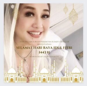 Paramitha Rusady Instagram - Dengan nama Allah yg maha pengasih llagi maha penyayang sedih rasanya berpisah dengan bulan suci ramadhan
bulan penuh rahmat
penuh ampunan dan kasih sayangnya
Akhirnya ..sujud syukur Alhamdulillah ..
kita sampai pada hari kemenangan semoga amal ibadah kita puasa kita taraweh kita diterima oleh Allah SWT
Dengan niat saling bermaafan
Dari lubuk hati yg paling dalam Kami sekeluarga
Memohon ..
Menghaturkan
Selamat hari Raya Idul Fitri 1443H
mohon maaf lahir & bathin
#paramitharusady
