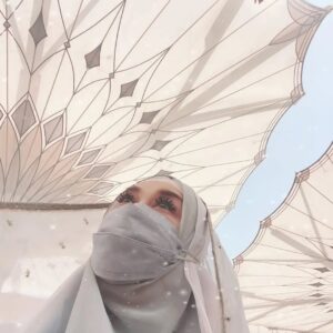 Paramitha Rusady Instagram - Assalamualaika ya Rasulullah
Rindu kami padamu ya Rasul
Airmata kami mengalir tercurah padamu ya rasul
Junjungan kami
Sujud syukur kami diizinkan untuk kembali lagi ke tanah suci tanah haraam mesjid Nabawi yg indah berkilau.. bercahaya penuh cinta dan keberkahan ..
Alhamdulillah ..
Terimakasih ya Rasulullah
Terimakasih ya Allah
#paramitha rusady
@dhanakusumadinegara @adrian_bago @yls_66 @dewina_baaman