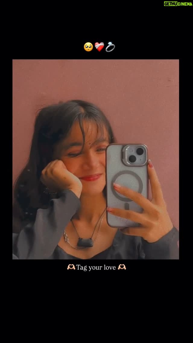 Pari Rajput - 2.5K Likes - Tag your love 💍❤️‍🩹🥰

@parirajput1304_ 

#like#share#comment#Video#follow#Love#💍🫶🏻