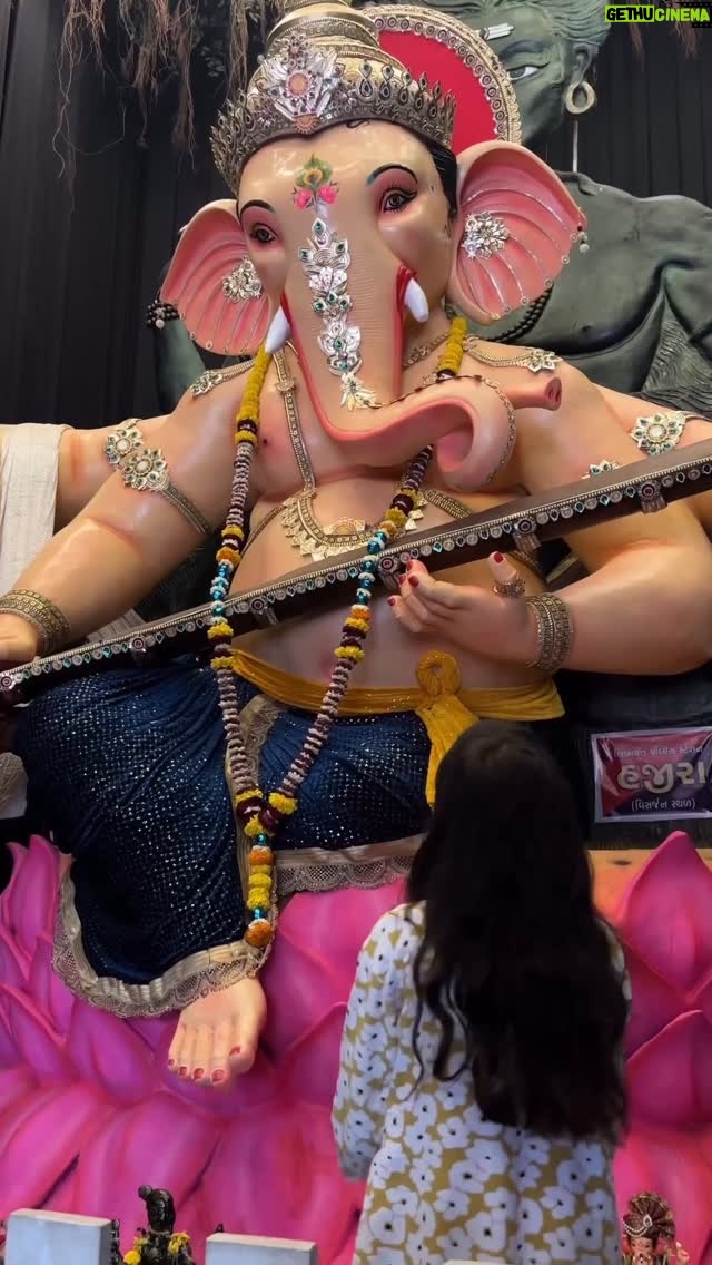 Pari Rajput - 1K Likes - 🥺🫀❤️‍🩹

 @parirajput1304_ 

#like #share #comment #video #follow #love #bappamorya❤️