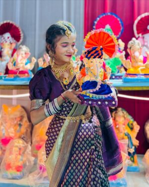 Pari Rajput Instagram - Majha Bappa ❤️🙏

#bappa #love #tredingreels #viralvideos #post #parirajput1304_