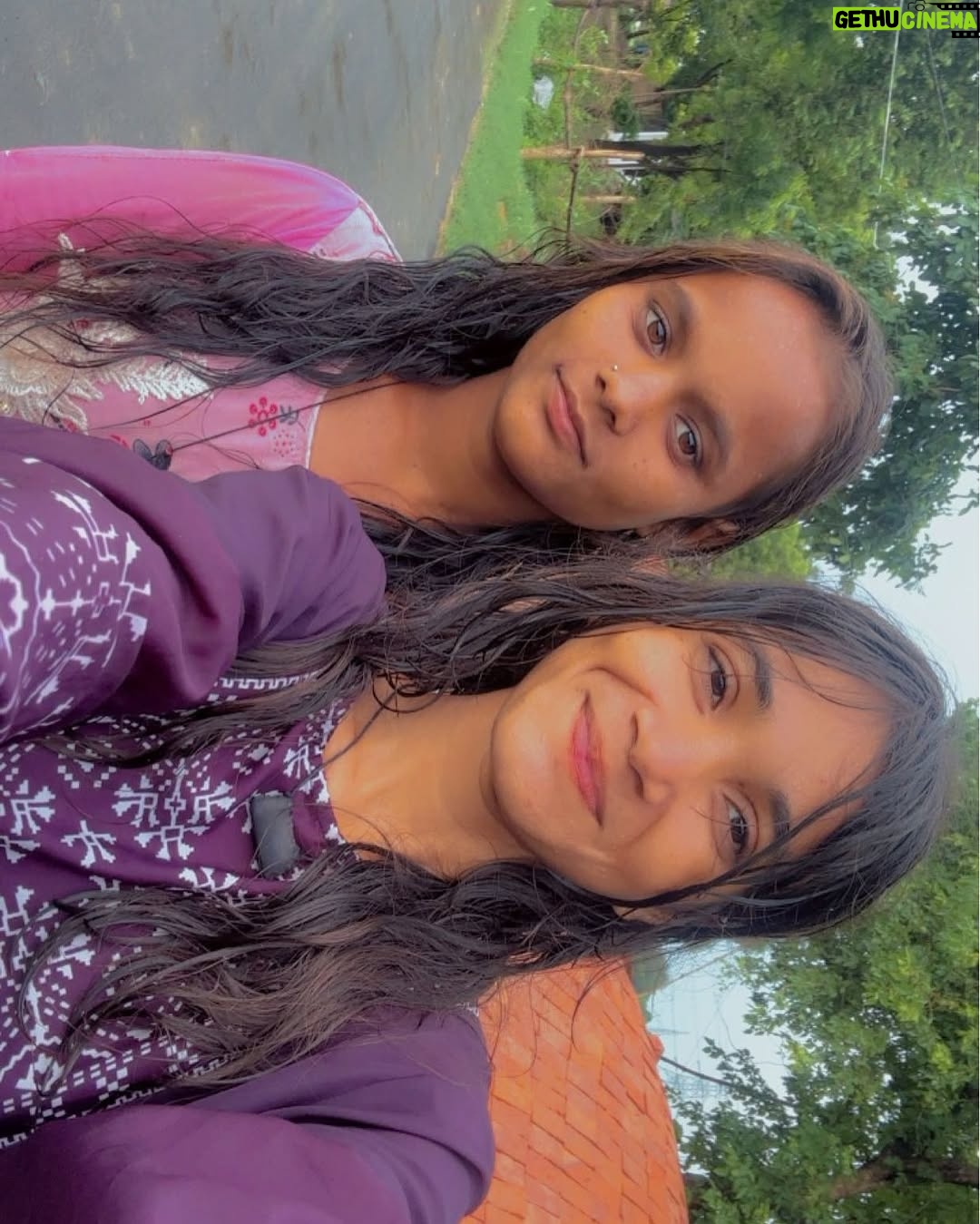 Pari Rajput - 1.4K Likes - My sister 😎🙈🦚

@parirajput1304_