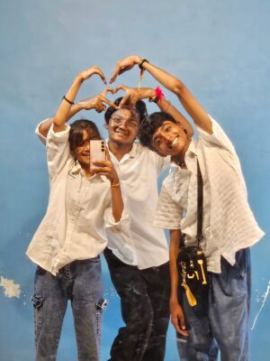 Pari Rajput Instagram - Bhai behen 💗🫶…

@parirajput1304_ 
@ravind_59 

#bhai #behen #dost #love #you 
#look #like #dancer #life #dance 
#new #post #followｍe #follower #inast 
#inastagram #dil