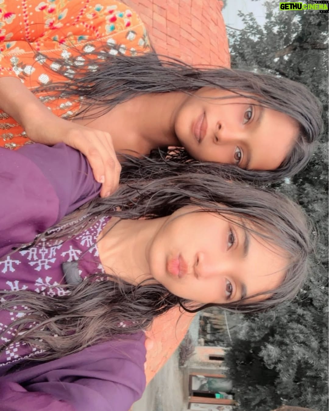 Pari Rajput - 1.4K Likes - My sister 😎🙈🦚

@parirajput1304_