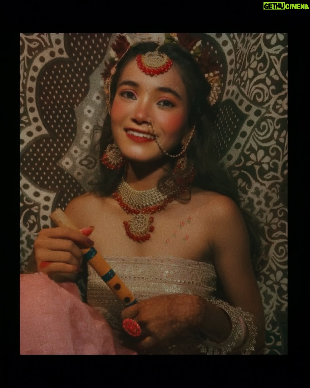 Pari Rajput - 606 Likes - Radha ❤️Krishna🦚

@parirajput1304_ 

#Like#Share#Comment#Photo#Love#Krishna#Radhe Raj🦚❤️‍🩹