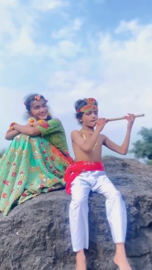 Pari Rajput Instagram - Radhe Radhe🦚

@parirajput1304_ 

#like#share#comment#Video#follow#Love#Krishna🦚❤️