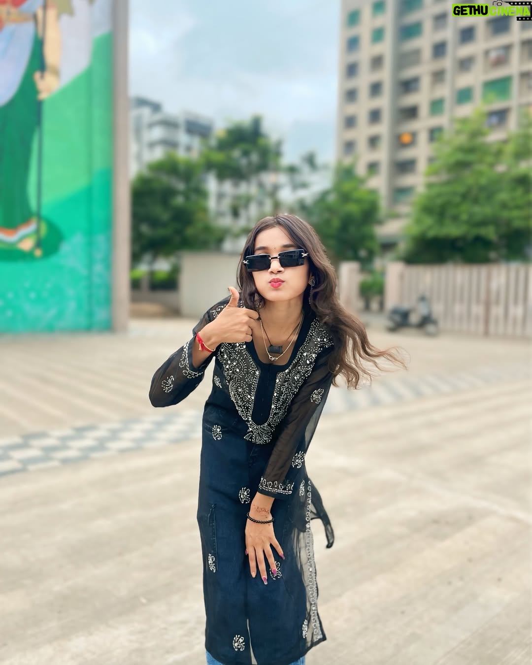Pari Rajput - 723 Likes - Love me 🥴🥰

@parirajput1304_ 

#like#share,#comment#photo#Love me#😘❤️‍🩹🌷🖇️________________😘❤️‍🩹🌷