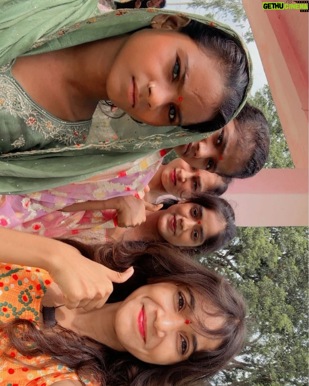Pari Rajput - 1.5K Likes - ❤️😍🦚

@parirajput1304_