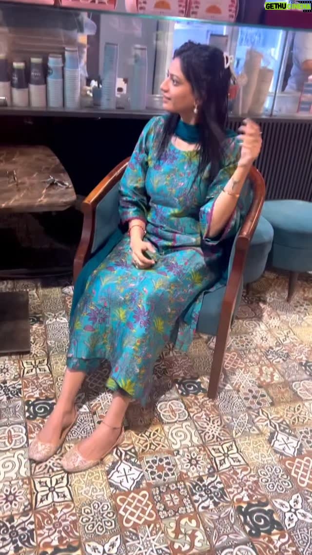 Parika Sharma - 412 Likes - 