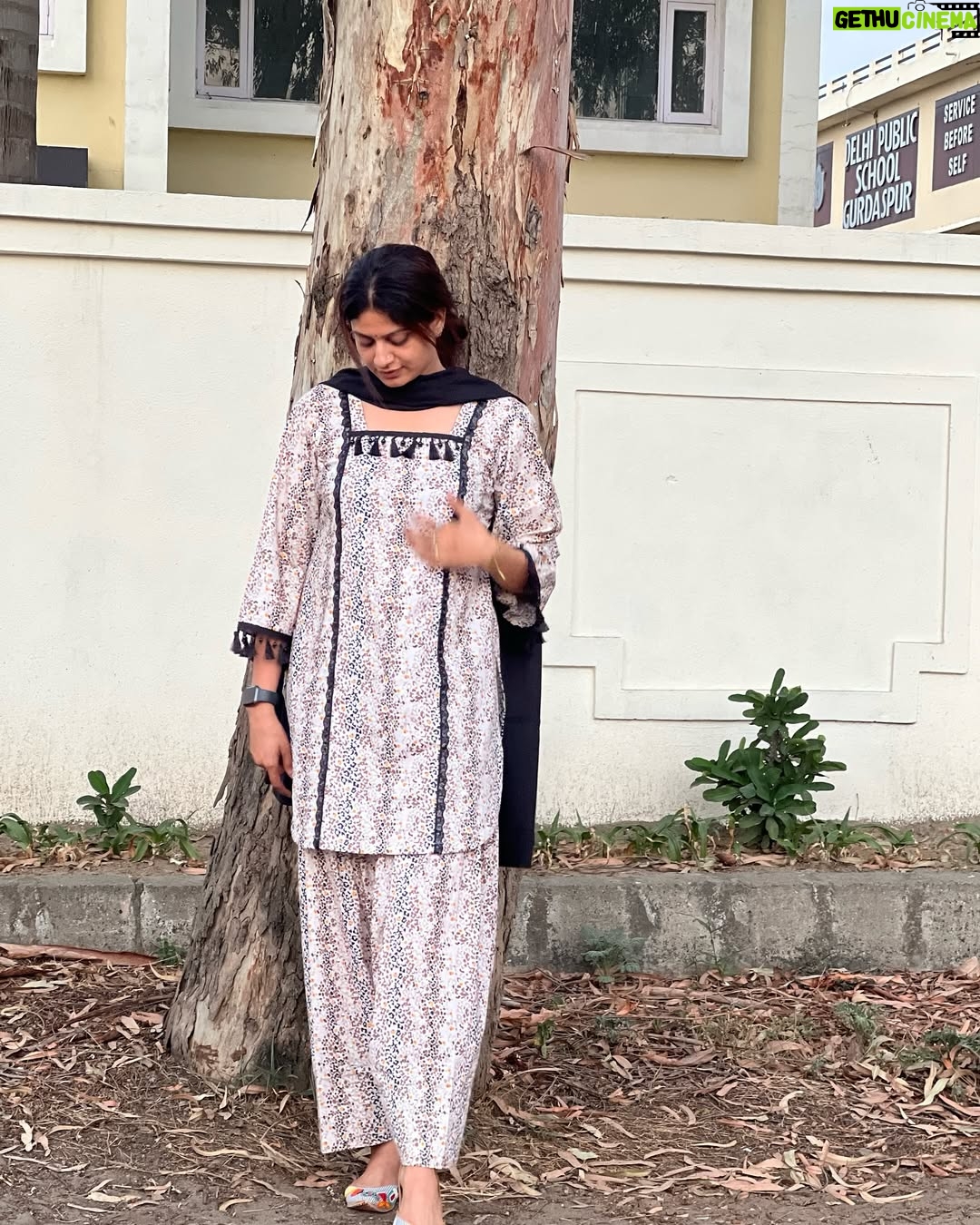 Parika Sharma - 825 Likes - 🧚🏻‍♀️🌈