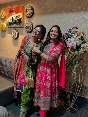 Parika Sharma Instagram -