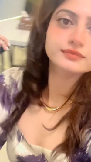 Parika Sharma Instagram -