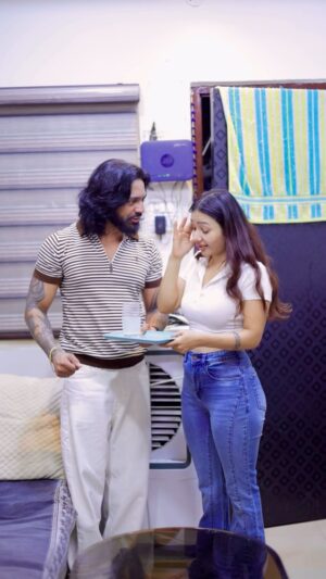 Parul Ahirwar Instagram - Neembu pani😂
@veer_sharma2611
#explore #comedy