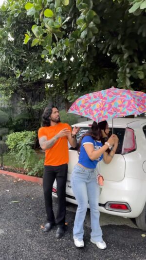 Parul Ahirwar Instagram - Sarkari naukri wala banda😂
@veer_sharma2611
#explore