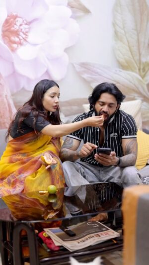 Parul Ahirwar Instagram - Wait for end😂
@veer_sharma2611
#explore #comedy