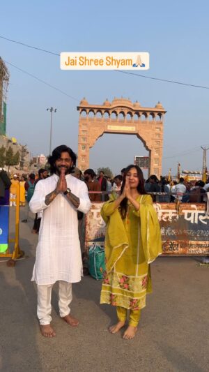 Parul Ahirwar Instagram - Jai Shree Shyam❤️🙏🏻
#explore #love