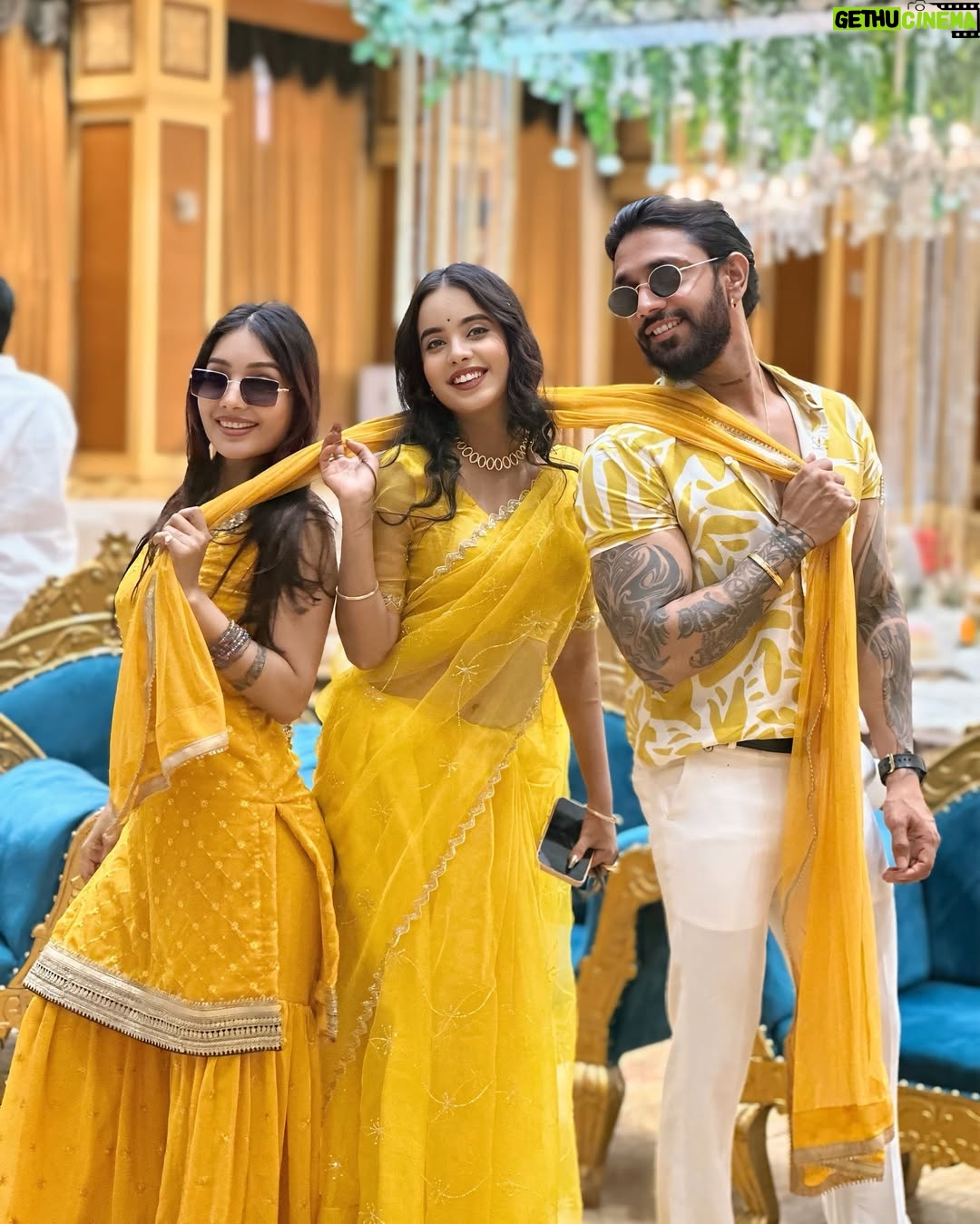 Parul Ahirwar - 107.2K Likes - Haldi 🧡🧡