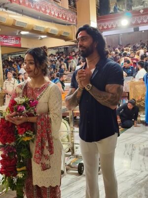 Parul Ahirwar Instagram - बोलो जय श्री महाकाल🙏🏻❤️