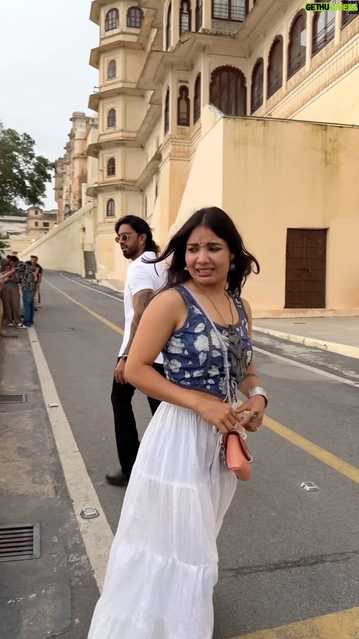 Parul Ahirwar - 137.6K Likes - Haveli😂
@veer_sharma2611 

#explore