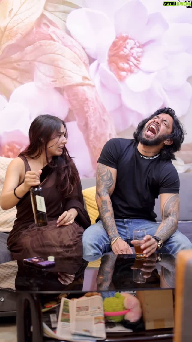 Parul Ahirwar - 466.9K Likes - Night sift🥹🤤
@veer_sharma2611 

#explore #viral #funny