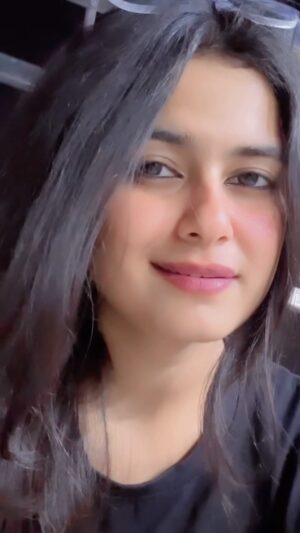 Parul Arora Instagram - ❤️🩹