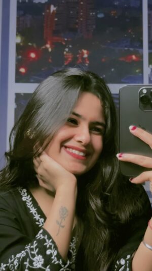 Parul Arora Instagram - 😍