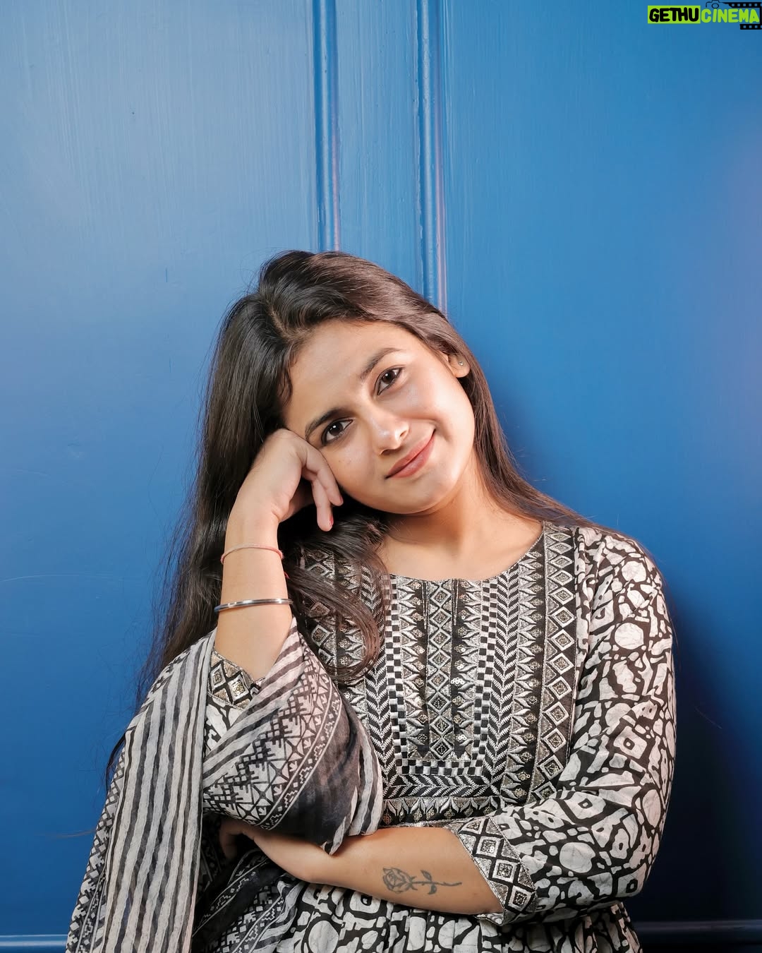 Parul Arora - 43K Likes - ❤️✨

📷 - @arora_ashish_09 
.

#suit #suits #outfit #ootd #fashion #traditional #traditionaloutfit #pic #picoftheday #explore #explorepage #trending #feature