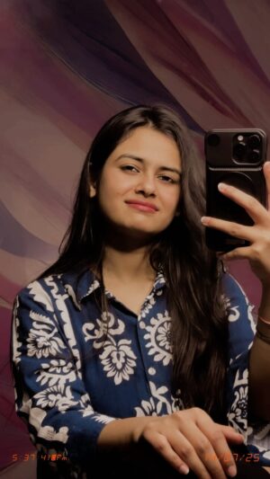 Parul Arora Instagram - Koi or na aayga ❤️🩹