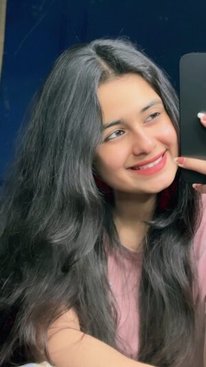 Parul Arora Instagram - ❣️