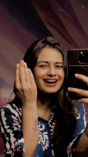 Parul Arora Instagram - Oo meri jaan ❤️