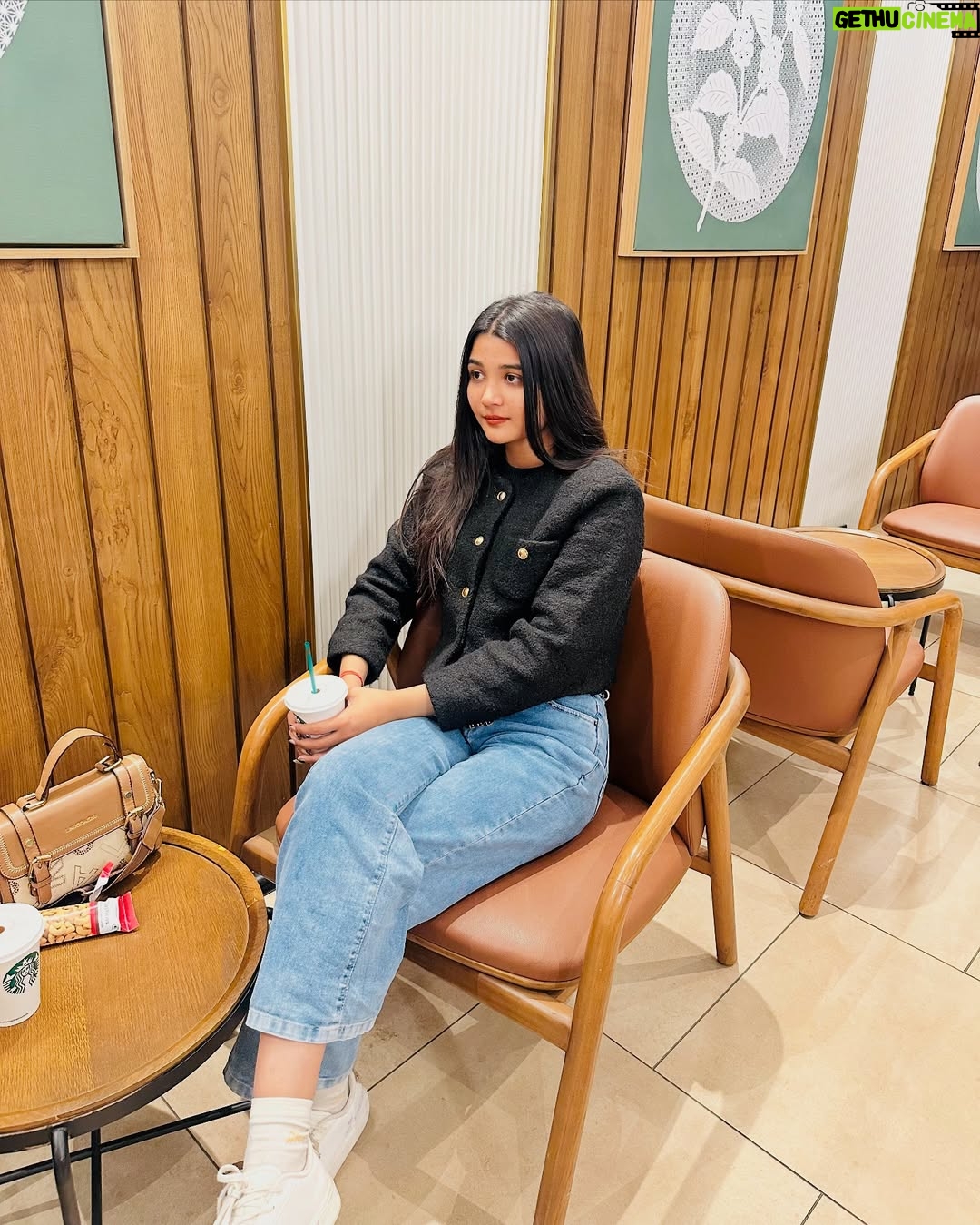 Parul Panghal - 19.6K Likes - kudiye tu mine hai🧿❤️

#love #jaatff #jat #jatt #jaatni #jaatjaatni #coffee #stabucks #mine 
. @missparul__ #missparul__ 
#love #loveislove #sonata @missparul #trend #picoftheday #instagood #instablackandwhite #instamood #likeforlikes #likesforlike #followforfollowback #instagram #explorepage #exploreindia #exploremore #viralpost