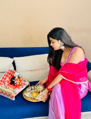 Parul Panghal Instagram - Wrapped in blessings, tied with love❤️
#rakhshabandhan #kanhaji ##loveislove #smile
. @missparul__ #missparul__
#love #loveislove @missparul #trend #picoftheday #instagood #instablackandwhite #instamood #likeforlikes #likesforlike #followforfollowback #instagram #explorepage #exploreindia #exploremore #viralpost