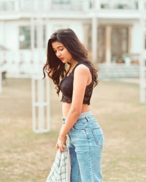 Parul Panghal Instagram - 🔥
#jaatff #jat #jatt #jaatni #jaatjaatni
. @missparul__ #missparul__
#love #loveislove #sonata @missparul #trend #picoftheday #instagood #instablackandwhite #instamood #likeforlikes #likesforlike #followforfollowback #instagram #explorepage #exploreindia #exploremore #viralpost