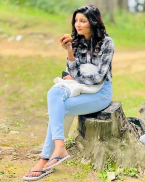 Parul Panghal Instagram - 🧿❤️
#titan #vanheusen
#love #loveislove #smile #zara #sonata
@missparul__
#missparul__
#suit #suitstyle #smoothening #loveofmylife #trend #picoftheday #instagood #instablackandwhite #instamood #likeforlikes #elvishyadav #followforfollowback #instagram #explorepage #exploreindia #exploremore #viralpost #influencer #indoorshoot #viral #vintage #picoftheday #dailypost