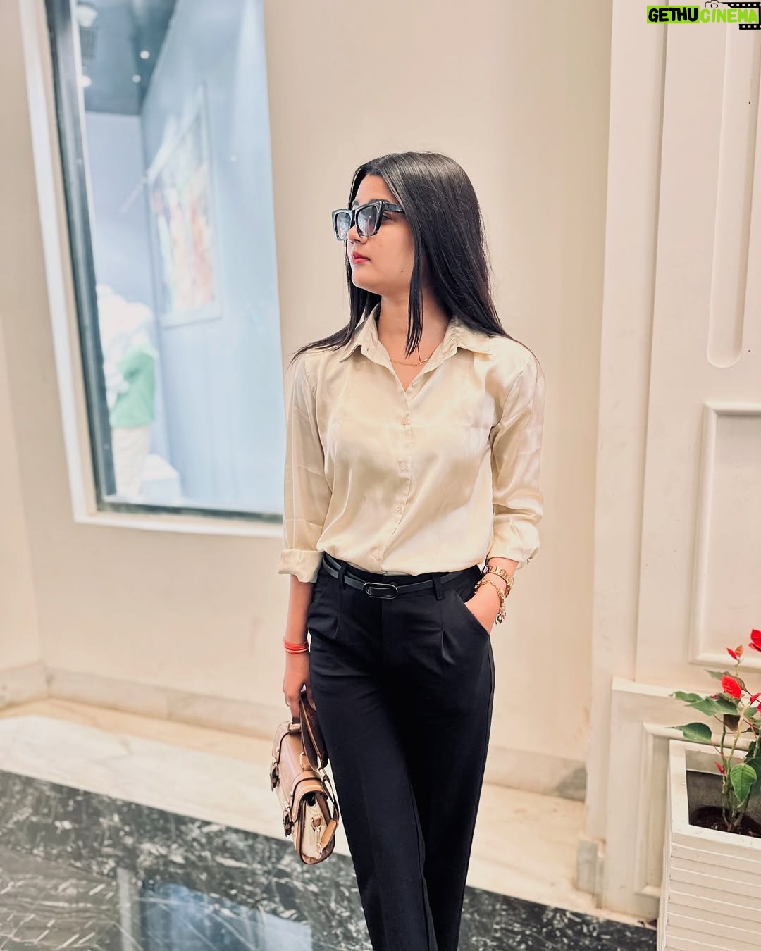 Parul Panghal - 31.9K Likes - 🫣🔥

#ainak #love #jaatff #jat #jatt #jaatni #jaatjaatni #coffee #stabucks #mine 
. @missparul__ #missparul__ 
#love #loveislove #sonata @missparul #trend #picoftheday #instagood #instablackandwhite #instamood #likeforlikes #likesforlike #followforfollowback #instagram #explorepage #exploreindia #exploremore #viralpost