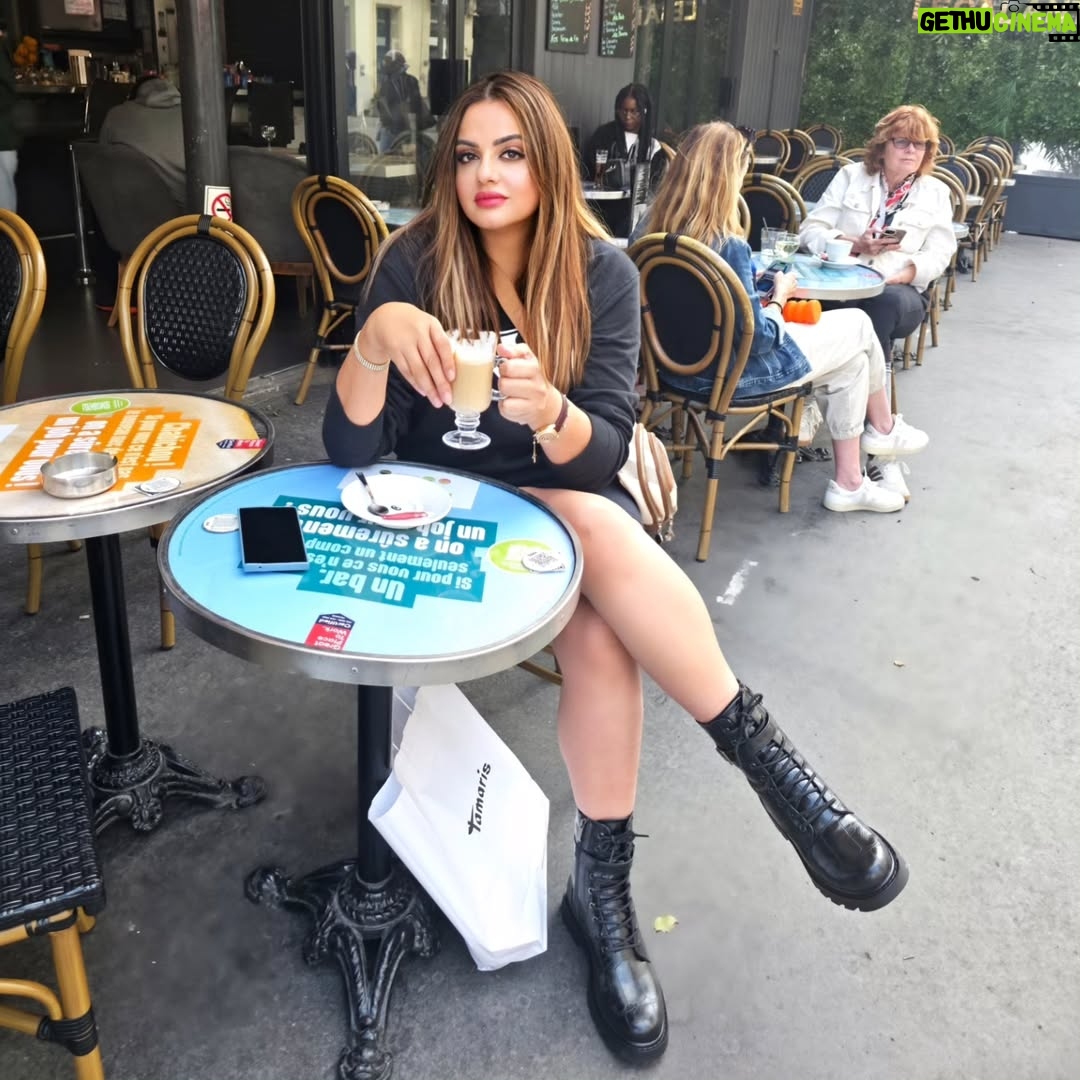 Pascale Machaalani - 27.1K Likes - #vacationtime #vacationvibes #paris 
#loveblack#france🇫🇷 
#pascalemachaalani #shopping
#باسكال_مشعلاني 
#itharena #اتهارينا