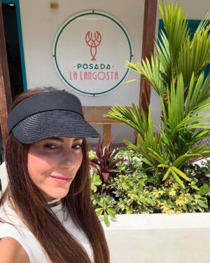 Paula Bevilacqua Instagram - Gracias por unos días tan maravillosos @posadalalangostalosroques tuve un cumple maravilloso, llevo de buenas energías y súper consentida !
Totalmente recomendada, luego les dejo más datos, ir a los Roques siempre será una de@mis opciones 🔝
Les dejé un recuento en fotos ustedes vean y digan cuál es la más bella !!
#cumple #losroques #vzla #playa