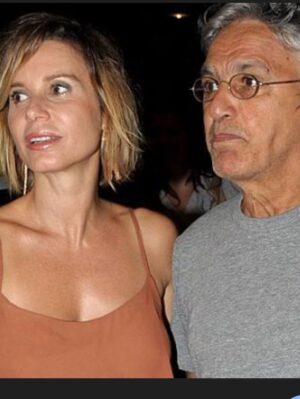 Paula Burlamaqui Instagram - @caetanoveloso meu amigo querido , que sorte ter vc na minha vida todos esses anos,feliz niver tudo de melhor, te amo❤️