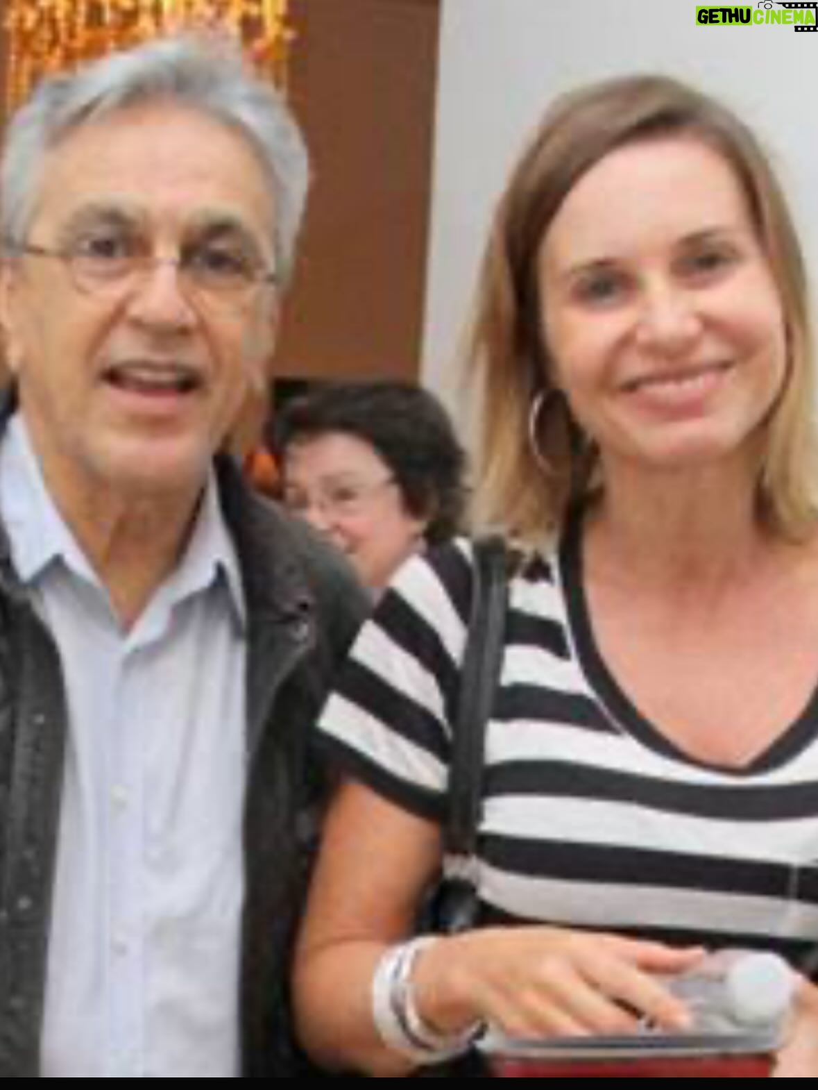 Paula Burlamaqui - 9K Likes - @caetanoveloso meu amigo querido , que sorte ter vc na minha vida todos esses anos,feliz niver tudo de melhor, te amo❤️