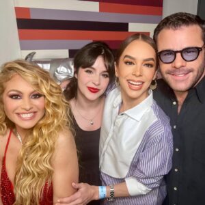 Paulina Rubio Instagram - Como los Quiero ! Mi @bibygaytan y @capetillo_eduardo ā¤ļø ā¤ļø
#loveisintheair #bailacomnigo š¹šøš„°
@paucapetillog š