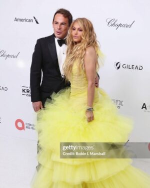 Paulina Rubio Instagram - Paulina is in da house ā¼ļøš
@eltonjohn AIDS Fundationās 33rd Annual Academy Awards Viewing Party
Gracias:
@sendanellyrojas @kingsofpr @wendellfr @lequaatelier