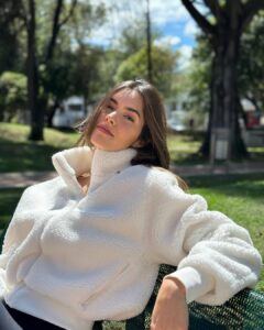Actress Paulina Vega HD Photos and Wallpapers July 2025