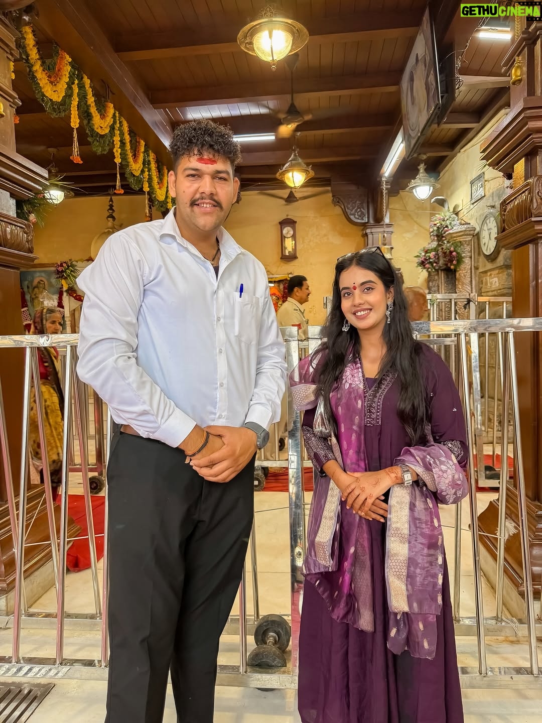 Payal Panchal - 166.8K Likes - जितनी भी उलझनें हैं मेरे जीवन की,
सबका हल आपकी भक्ति में है महाकाल…..🙏🏻❤️ 
@rahulmandarsha @butwhyvinod @chhota_22_2 
.
.
.
.
.
.
.
.
.
.
.
.
#payalpanchal #instagram #ɪɴsᴛᴀɢᴏᴏᴅ #instagood #explore #foryoupage #homepage #mahakal #jayshreemahakal #mahadev #harharmahadev #12jyotirling #ujjain #ujjainkerajamahakal