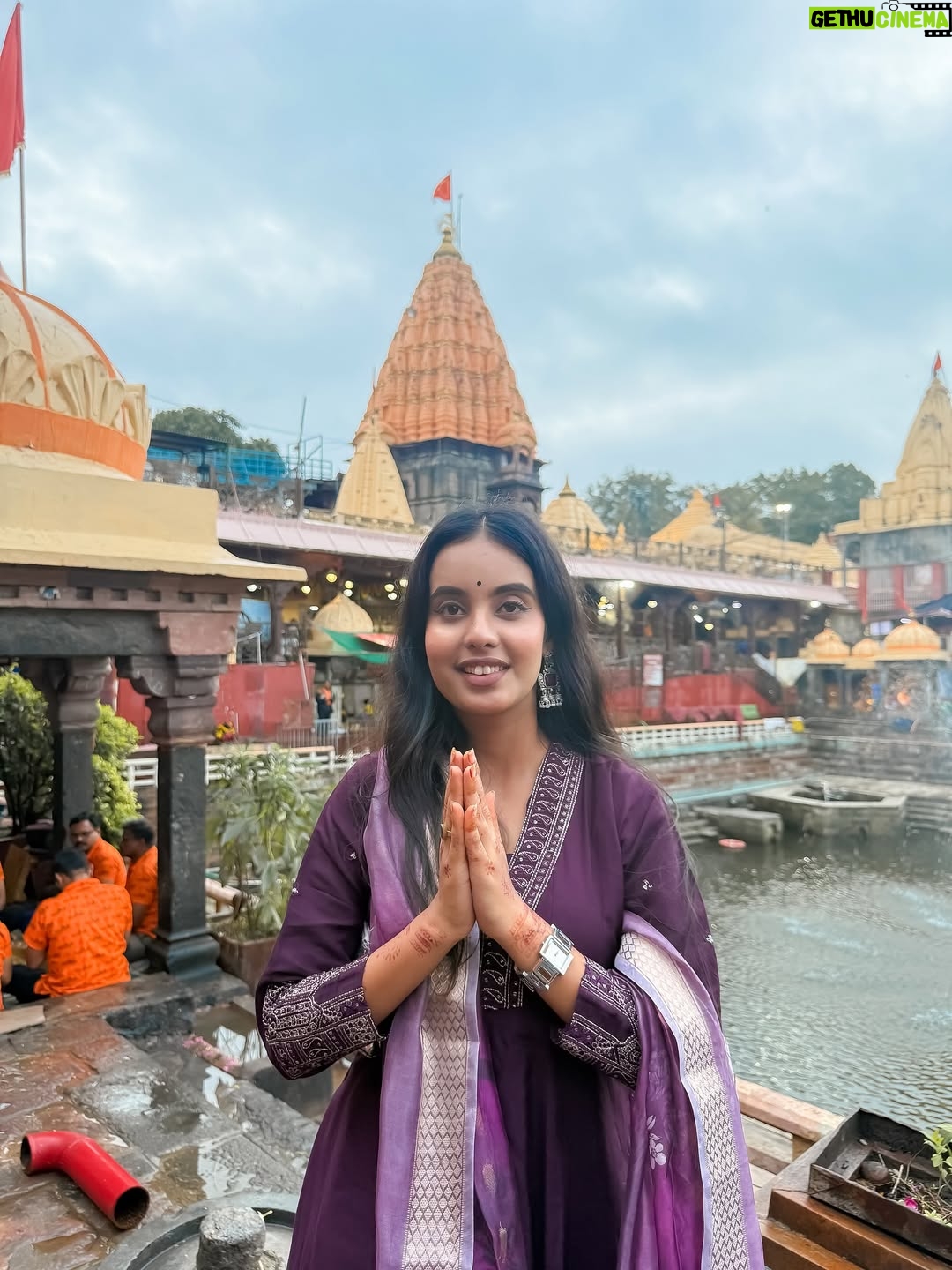 Payal Panchal - 166.8K Likes - जितनी भी उलझनें हैं मेरे जीवन की,
सबका हल आपकी भक्ति में है महाकाल…..🙏🏻❤️ 
@rahulmandarsha @butwhyvinod @chhota_22_2 
.
.
.
.
.
.
.
.
.
.
.
.
#payalpanchal #instagram #ɪɴsᴛᴀɢᴏᴏᴅ #instagood #explore #foryoupage #homepage #mahakal #jayshreemahakal #mahadev #harharmahadev #12jyotirling #ujjain #ujjainkerajamahakal