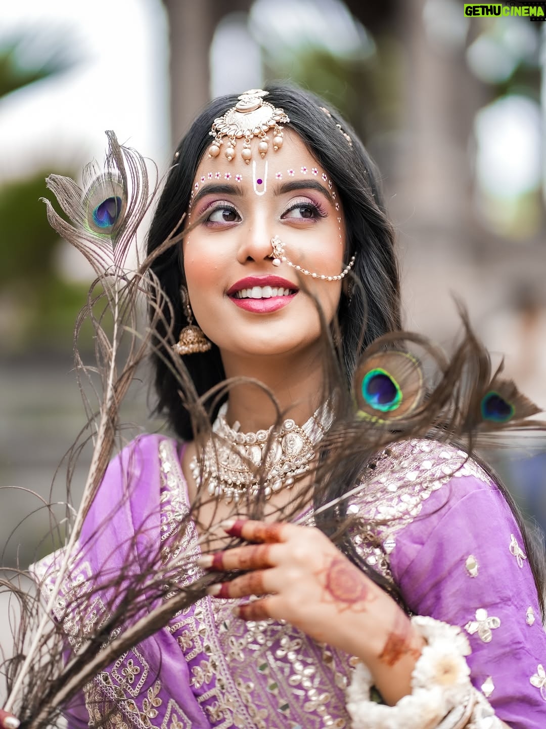 Payal Panchal - 113.4K Likes - नन्द के आनंद भयो, जय कन्हैया लाल की
हाथी-घोड़ा पालकी, जय कन्हैया लाल की
जन्माष्टमी की हार्दिक शुभकामनाएँ ❤️ 
pc :- @shootout__lover__ 
makeup :- @reflection_saloon47 
costume & jewellery :- @dulhadulhansringar 
edit :- @viishueditx 
.
.
.
.
.
.
.
.
.
.
.
.
.

.
#payalpanchal #payal #instagram #instagood #explore #janmashtami #janmashtamispecial #happyjanmashtami #janmaashtmi2025 #ʀᴀᴅʜᴇʀᴀᴅʜᴇ #radheradhe #jayshreekrishn #kanha