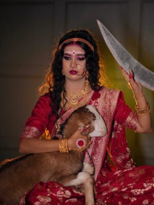 Payal Panchal Instagram - वह ą¤ą„ ą¤°ą„ą¤¤ą¤¾ ą¤¬ą¤¹ą„ą¤¤ ą¤¹ą„ ą¤ą¤¬ ą¤
ą¤Ŗą¤Øą„ ą¤®ą¤¾ą¤ ą¤øą„ ą¤¬ą¤æą¤ą¤”़ता हą„
ą¤¬ą¤¹ą„ą¤¤ सहम ą¤ą¤¾ą¤¤ą¤¾ ą¤¹ą„ ą¤ą¤¬ ą¤ą¤Øą„ą¤øą¤¾ą¤Øą„ ą¤°ą„ą¤Ŗ ą¤®ą„ą¤ ą¤°ą¤¾ą¤ą„ą¤·ą¤øą„ą¤ ą¤ą„ ą¤¦ą„ą¤ą¤¤ą¤¾ हą„
ą¤ą¤øą¤ą¤¾ ą¤Øą¤Øą„ą¤¹ą¤¾ दिल सवाल ą¤ą¤°ą¤¤ą¤¾ हą„
माą¤, यह ą¤ą„सा ą¤øą¤ą¤øą¤¾ą¤° हą„ā¦.š
pc :- @shootout__lover__
makeup :- @makeupartist_payal_
jewellery :- @siddhornamentsjewellery
Hairs :- @hairdo_by_sona05
.
.
.
.
.
.
.
.
.
.
.
.
.
.
#payalpanchal #payal #instagram #instagood #explore #foryouapge #homepage #explore #photo #matarani #maa #navrati #vegan #insta #navratri2025 #photoofthedday